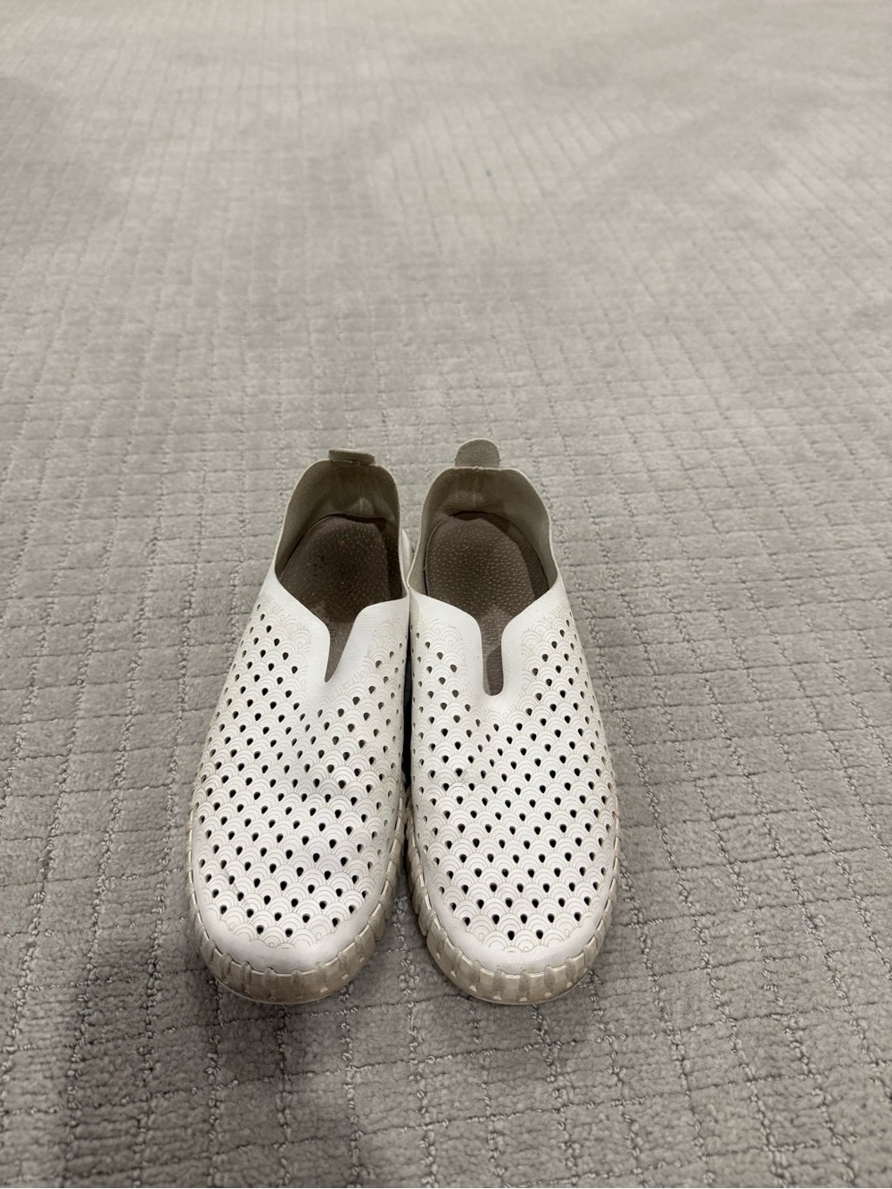 Ilse Jacobsen Tulip White Perforated Sneakers Shoes - Women’s Comfort Sneaker